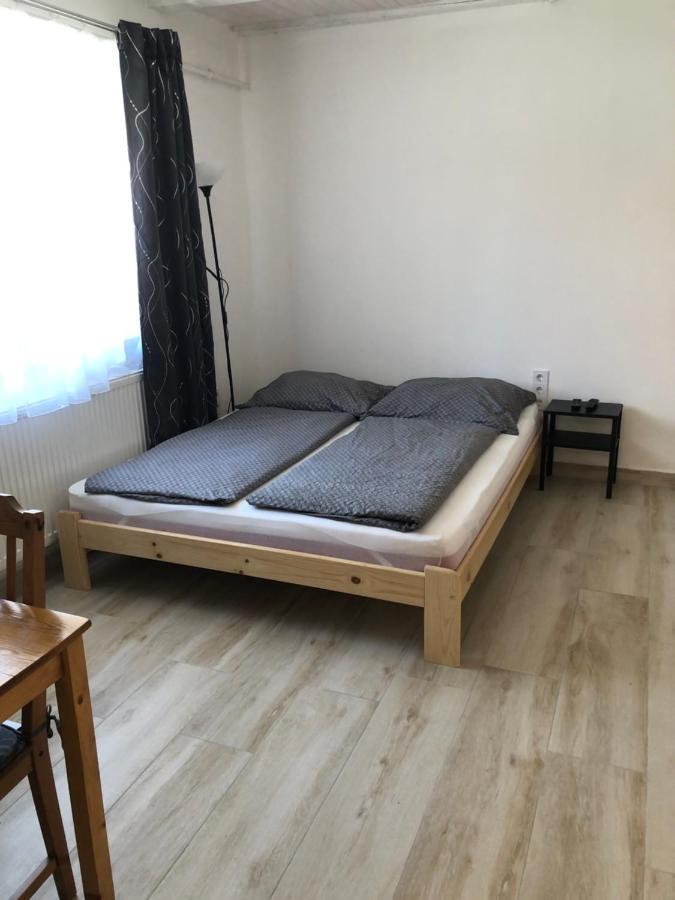Éden Apartman Hajdúszoboszló Exterior foto