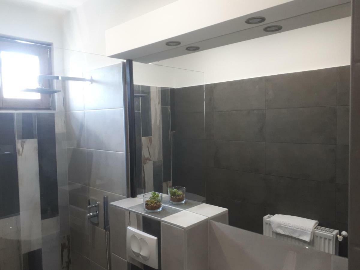 Éden Apartman Hajdúszoboszló Exterior foto